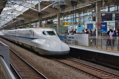 Shinkansen Tokyo to Osaka: Should You Choose Nozomi, Hikari, or Kodama?